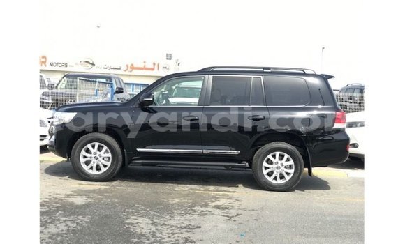Buy Import Toyota Land Cruiser Black Car in Import - Dubai in Zambia Buy Import Toyota Land Cruiser Black Car in Import - Dubai in Zambia