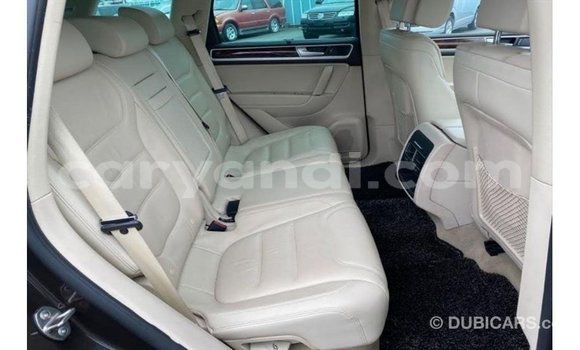 Nunua Imported Volkswagen Touareg Nyingine Gari ndani ya Import - Dubai nchini Zambia Nunua Imported Volkswagen Touareg Nyingine Gari ndani ya Import - Dubai nchini Zambia