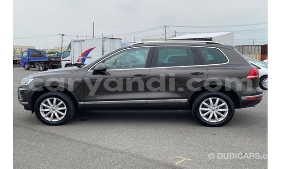Nunua Imported Volkswagen Touareg Nyingine Gari ndani ya Import - Dubai nchini Zambia Nunua Imported Volkswagen Touareg Nyingine Gari ndani ya Import - Dubai nchini Zambia