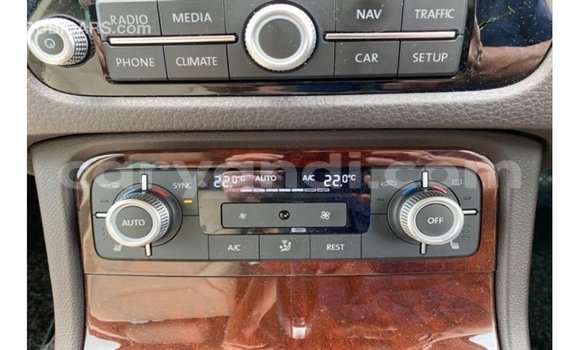 Nunua Imported Volkswagen Touareg Nyingine Gari ndani ya Import - Dubai nchini Zambia Nunua Imported Volkswagen Touareg Nyingine Gari ndani ya Import - Dubai nchini Zambia