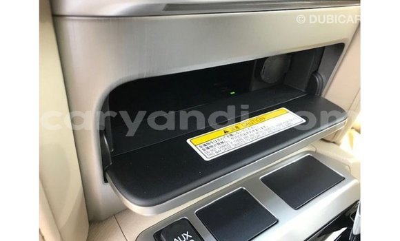 Nunua Imported Toyota Land Cruiser Nyeusi Gari ndani ya Import - Dubai nchini Zambia Nunua Imported Toyota Land Cruiser Nyeusi Gari ndani ya Import - Dubai nchini Zambia