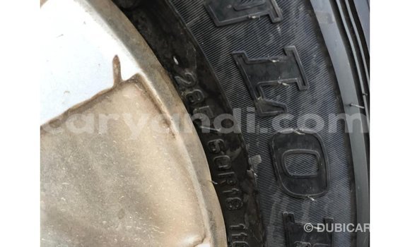 Tenga Imported Toyota Land Cruiser Nhema Mota in Import - Dubai in Zambia Tenga Imported Toyota Land Cruiser Nhema Mota in Import - Dubai in Zambia