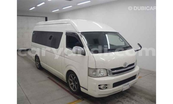 Acheter Import Voiture Toyota Hiace Blanc à Import - Dubai, Zambie Acheter Import Voiture Toyota Hiace Blanc à Import - Dubai, Zambie