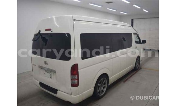 Acheter Import Voiture Toyota Hiace Blanc à Import - Dubai, Zambie Acheter Import Voiture Toyota Hiace Blanc à Import - Dubai, Zambie