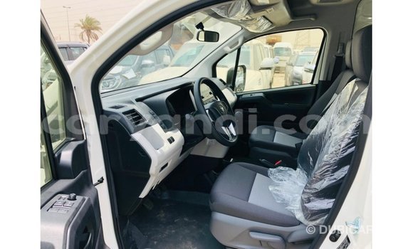 Buy Import Toyota Hiace White Car in Import - Dubai in Zambia Buy Import Toyota Hiace White Car in Import - Dubai in Zambia