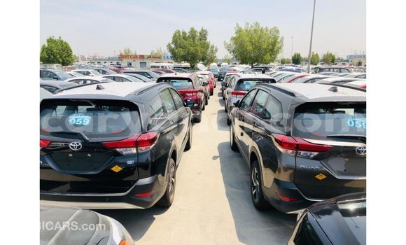 Tenga Imported Toyota Rush Tsvuku Mota in Import - Dubai in Zambia Tenga Imported Toyota Rush Tsvuku Mota in Import - Dubai in Zambia