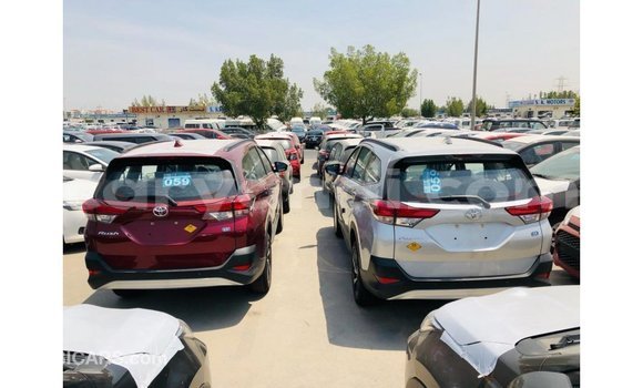 Tenga Imported Toyota Rush Tsvuku Mota in Import - Dubai in Zambia Tenga Imported Toyota Rush Tsvuku Mota in Import - Dubai in Zambia