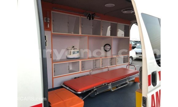 Tenga Imported Toyota Hiace Chena Mota in Import - Dubai in Zambia Tenga Imported Toyota Hiace Chena Mota in Import - Dubai in Zambia