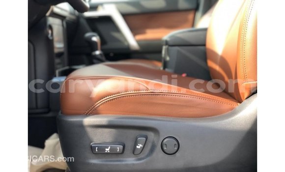 Tenga Imported Toyota Prado Nhema Mota in Import - Dubai in Zambia Tenga Imported Toyota Prado Nhema Mota in Import - Dubai in Zambia