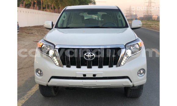 Nunua Imported Toyota Prado Nyeupe Gari ndani ya Import - Dubai nchini Zambia Nunua Imported Toyota Prado Nyeupe Gari ndani ya Import - Dubai nchini Zambia