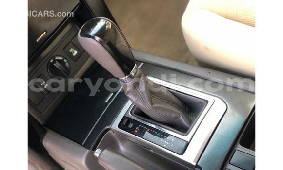 Nunua Imported Toyota Prado Nyeupe Gari ndani ya Import - Dubai nchini Zambia Nunua Imported Toyota Prado Nyeupe Gari ndani ya Import - Dubai nchini Zambia