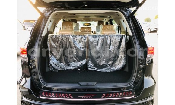 Nunua Imported Toyota Fortuner Nyeusi Gari ndani ya Import - Dubai nchini Zambia Nunua Imported Toyota Fortuner Nyeusi Gari ndani ya Import - Dubai nchini Zambia