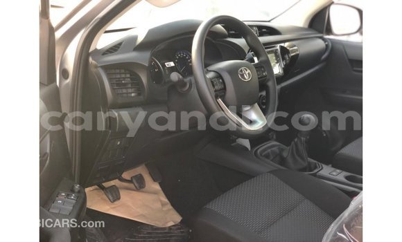 Nunua Imported Toyota Hilux Nyingine Gari ndani ya Import - Dubai nchini Zambia Nunua Imported Toyota Hilux Nyingine Gari ndani ya Import - Dubai nchini Zambia