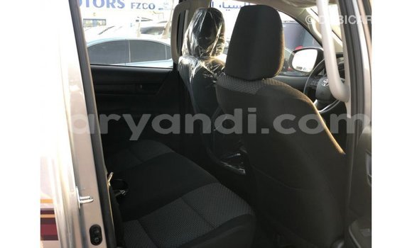 Nunua Imported Toyota Hilux Nyingine Gari ndani ya Import - Dubai nchini Zambia Nunua Imported Toyota Hilux Nyingine Gari ndani ya Import - Dubai nchini Zambia