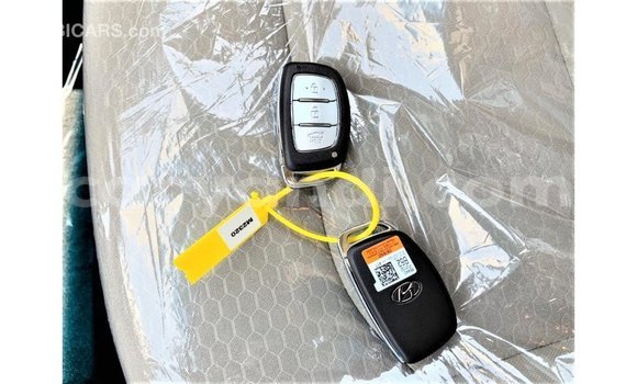 Tenga Imported Hyundai Elantra Chena Mota in Import - Dubai in Zambia Tenga Imported Hyundai Elantra Chena Mota in Import - Dubai in Zambia