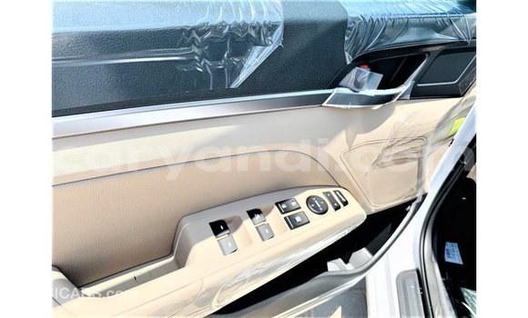 Tenga Imported Hyundai Elantra Chena Mota in Import - Dubai in Zambia Tenga Imported Hyundai Elantra Chena Mota in Import - Dubai in Zambia