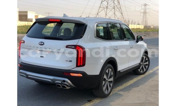 Nunua Imported Kia Rio Nyeupe Gari ndani ya Import - Dubai nchini Zambia Nunua Imported Kia Rio Nyeupe Gari ndani ya Import - Dubai nchini Zambia