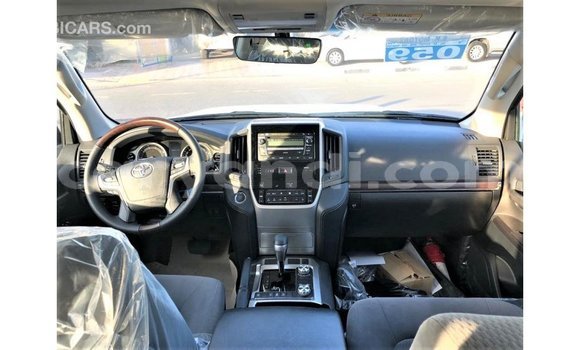 Tenga Imported Toyota Land Cruiser Zvimwe Mota in Import - Dubai in Zambia Tenga Imported Toyota Land Cruiser Zvimwe Mota in Import - Dubai in Zambia