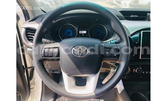 Buy Import Toyota Hilux White Car in Import - Dubai in Zambia Buy Import Toyota Hilux White Car in Import - Dubai in Zambia