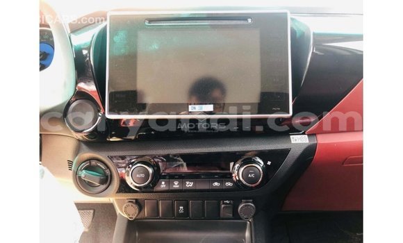 Buy Import Toyota Hilux White Car in Import - Dubai in Zambia Buy Import Toyota Hilux White Car in Import - Dubai in Zambia