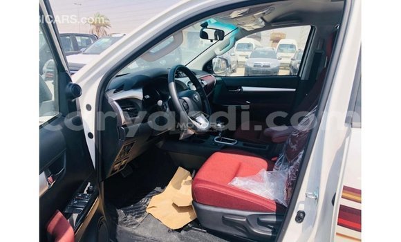 Buy Import Toyota Hilux White Car in Import - Dubai in Zambia Buy Import Toyota Hilux White Car in Import - Dubai in Zambia