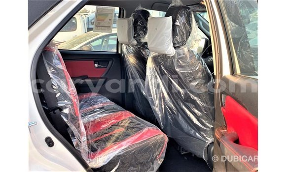 Tenga Imported Toyota Fortuner Chena Mota in Import - Dubai in Zambia Tenga Imported Toyota Fortuner Chena Mota in Import - Dubai in Zambia