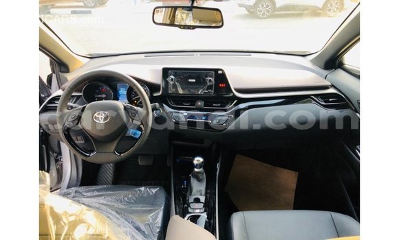 Nunua Imported Toyota C-HR Nyingine Gari ndani ya Import - Dubai nchini Zambia Nunua Imported Toyota C-HR Nyingine Gari ndani ya Import - Dubai nchini Zambia