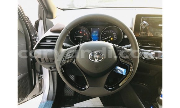 Nunua Imported Toyota C-HR Nyingine Gari ndani ya Import - Dubai nchini Zambia Nunua Imported Toyota C-HR Nyingine Gari ndani ya Import - Dubai nchini Zambia