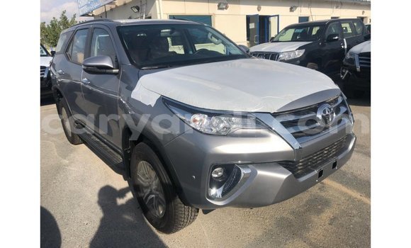 Acheter Import Voiture Toyota Fortuner Autre à Import - Dubai, Zambie Acheter Import Voiture Toyota Fortuner Autre à Import - Dubai, Zambie