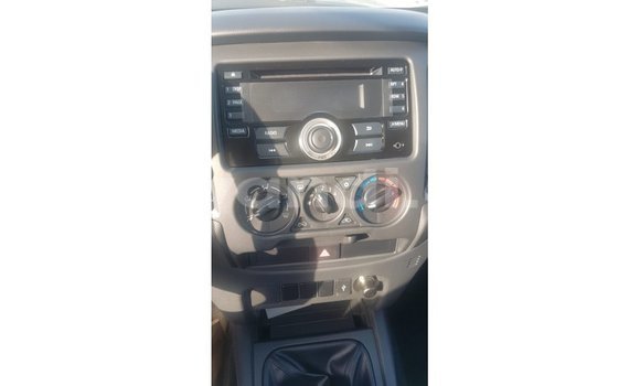 Tenga Imported Mitsubishi L200 Chena Mota in Import - Dubai in Zambia Tenga Imported Mitsubishi L200 Chena Mota in Import - Dubai in Zambia