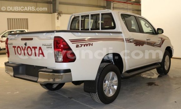 Tenga Imported Toyota Hilux Chena Mota in Import - Dubai in Zambia Tenga Imported Toyota Hilux Chena Mota in Import - Dubai in Zambia