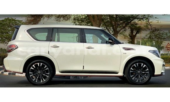 Buy Import Nissan Patrol White Car in Import - Dubai in Zambia Buy Import Nissan Patrol White Car in Import - Dubai in Zambia