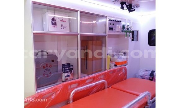 Tenga Imported Toyota Hiace Chena Mota in Import - Dubai in Zambia Tenga Imported Toyota Hiace Chena Mota in Import - Dubai in Zambia