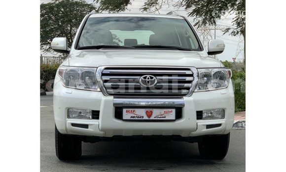 Buy Import Toyota Land Cruiser White Car in Import - Dubai in Zambia Buy Import Toyota Land Cruiser White Car in Import - Dubai in Zambia