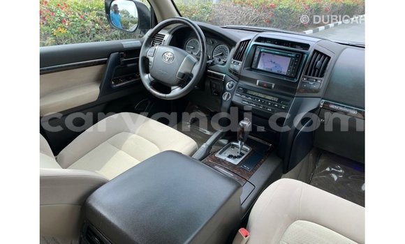 Buy Import Toyota Land Cruiser White Car in Import - Dubai in Zambia Buy Import Toyota Land Cruiser White Car in Import - Dubai in Zambia