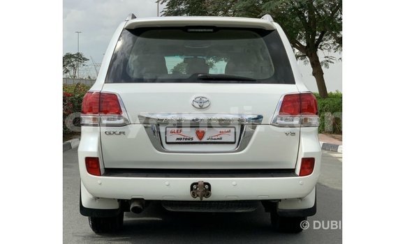 Buy Import Toyota Land Cruiser White Car in Import - Dubai in Zambia Buy Import Toyota Land Cruiser White Car in Import - Dubai in Zambia