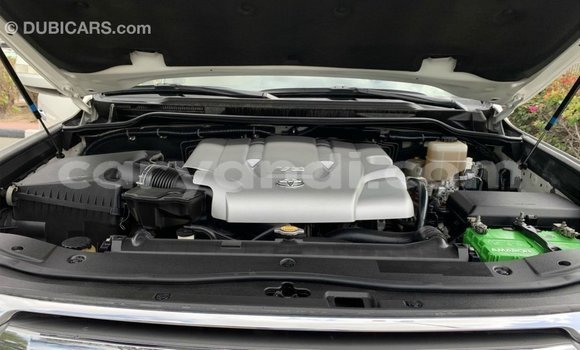 Buy Import Toyota Land Cruiser White Car in Import - Dubai in Zambia Buy Import Toyota Land Cruiser White Car in Import - Dubai in Zambia