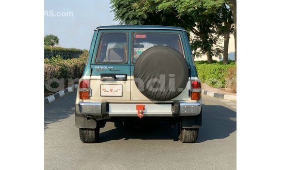 Buy Import Nissan Patrol Blue Car in Import - Dubai in Zambia Buy Import Nissan Patrol Blue Car in Import - Dubai in Zambia