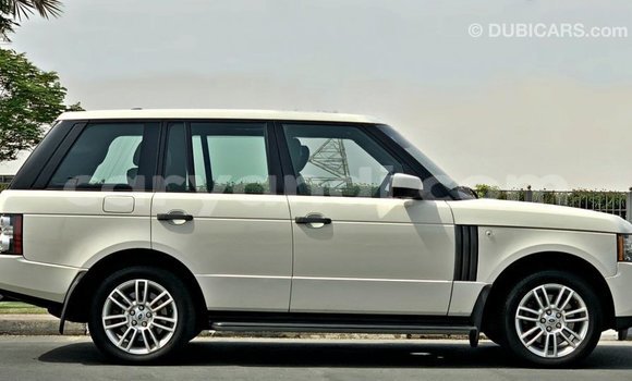 Buy Import Land Rover Range Rover White Car in Import - Dubai in Zambia Buy Import Land Rover Range Rover White Car in Import - Dubai in Zambia