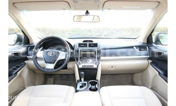 Acheter Import Voiture Toyota Camry Blanc à Import - Dubai, Zambie Acheter Import Voiture Toyota Camry Blanc à Import - Dubai, Zambie