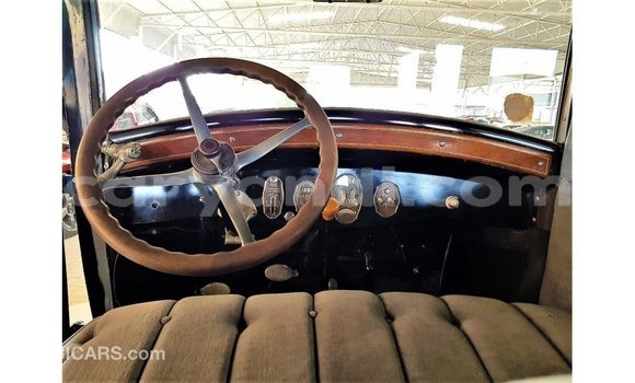 Nunua Imported Buick Electra Bluu Gari ndani ya Import - Dubai nchini Zambia Nunua Imported Buick Electra Bluu Gari ndani ya Import - Dubai nchini Zambia