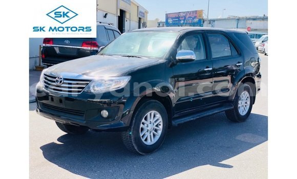 Acheter Import Voiture Toyota Fortuner Noir à Import - Dubai, Zambie