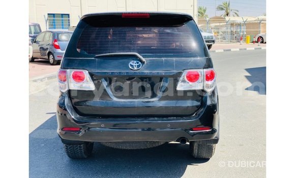 Acheter Import Voiture Toyota Fortuner Noir à Import - Dubai, Zambie Acheter Import Voiture Toyota Fortuner Noir à Import - Dubai, Zambie