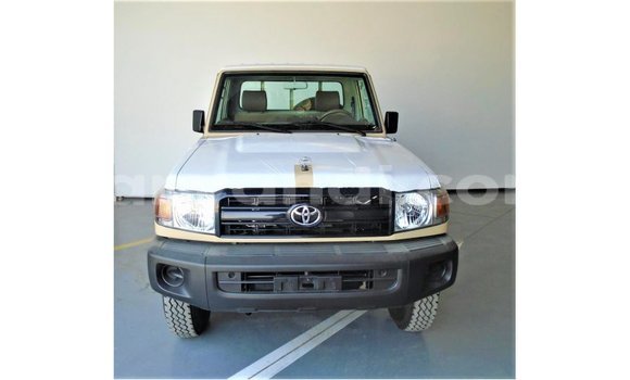 Buy Import Toyota Land Cruiser Beige Car in Import - Dubai in Zambia
