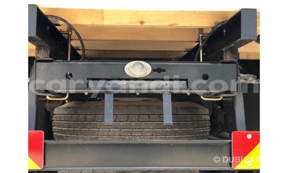 Tenga Imported Mitsubishi Canter Chena Rori in Import - Dubai in Zambia Tenga Imported Mitsubishi Canter Chena Rori in Import - Dubai in Zambia