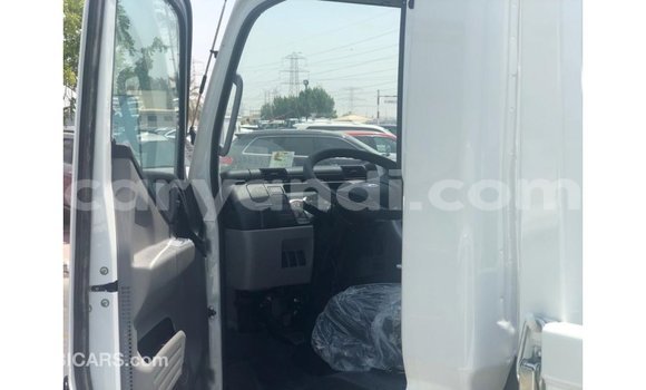 Tenga Imported Mitsubishi Canter Chena Rori in Import - Dubai in Zambia Tenga Imported Mitsubishi Canter Chena Rori in Import - Dubai in Zambia