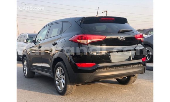 Nunua Imported Hyundai Tucson Nyeusi Gari ndani ya Import - Dubai nchini Zambia Nunua Imported Hyundai Tucson Nyeusi Gari ndani ya Import - Dubai nchini Zambia