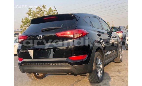 Nunua Imported Hyundai Tucson Nyeusi Gari ndani ya Import - Dubai nchini Zambia Nunua Imported Hyundai Tucson Nyeusi Gari ndani ya Import - Dubai nchini Zambia