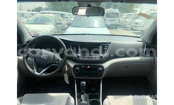 Nunua Imported Hyundai Tucson Nyeusi Gari ndani ya Import - Dubai nchini Zambia Nunua Imported Hyundai Tucson Nyeusi Gari ndani ya Import - Dubai nchini Zambia