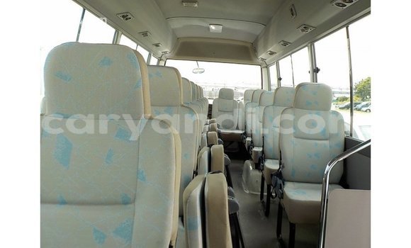 Acheter Import Voiture Toyota Coaster Blanc à Import - Dubai, Zambie Acheter Import Voiture Toyota Coaster Blanc à Import - Dubai, Zambie